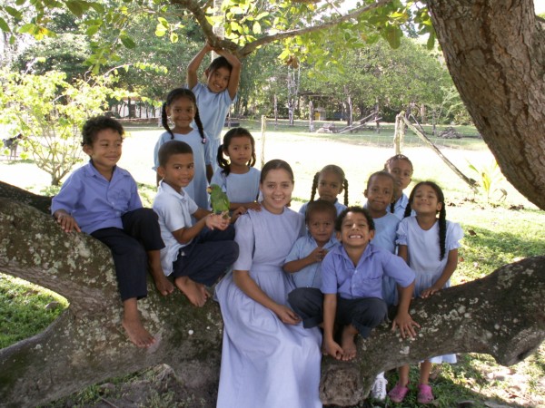 School Children w/teacher School Children w/teacher